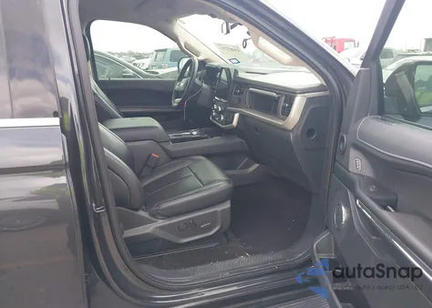 2022 Ford Expedition Xlt Max z USA, uszkodzony, nr VIN 1FMJK1HT4NEA48738